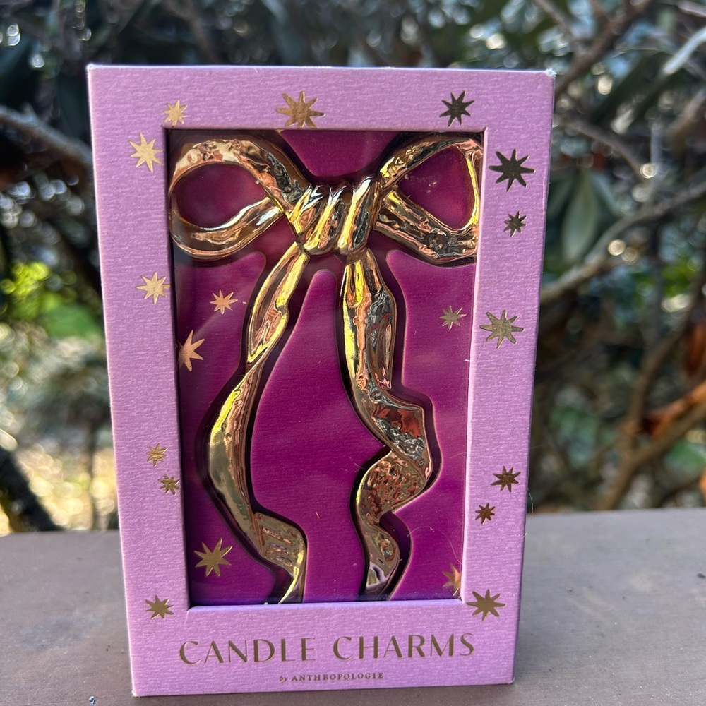 Anthropologie Gold Bow Candle Charms in Pink Box